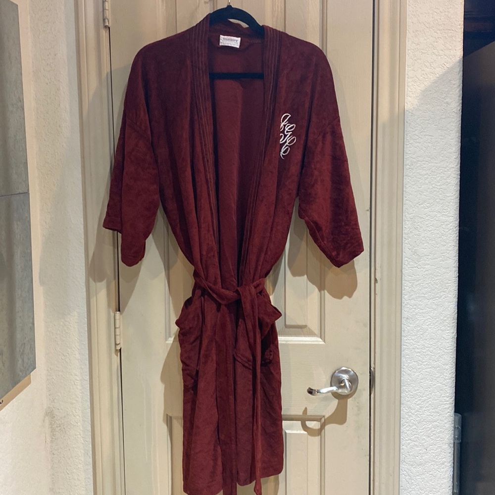 Varsity robe one size fits All